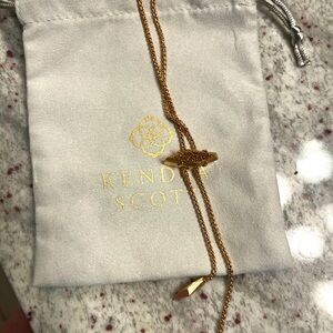 Kendra Scott Cheska Rose Gold necklace